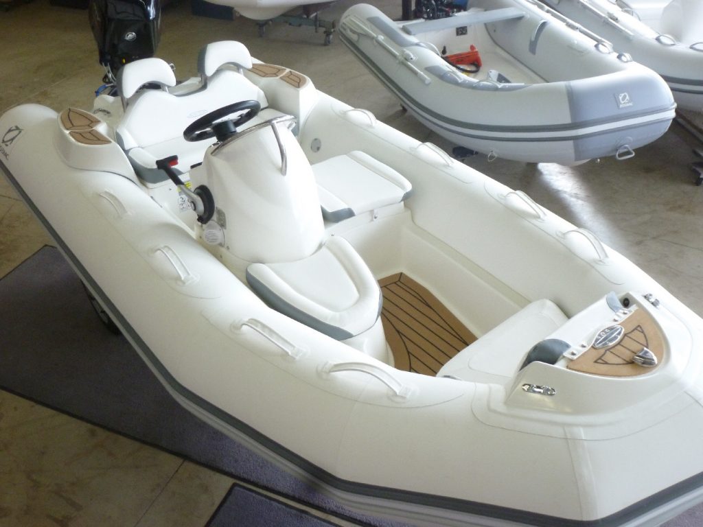 zodiac yachtline 440 deluxe