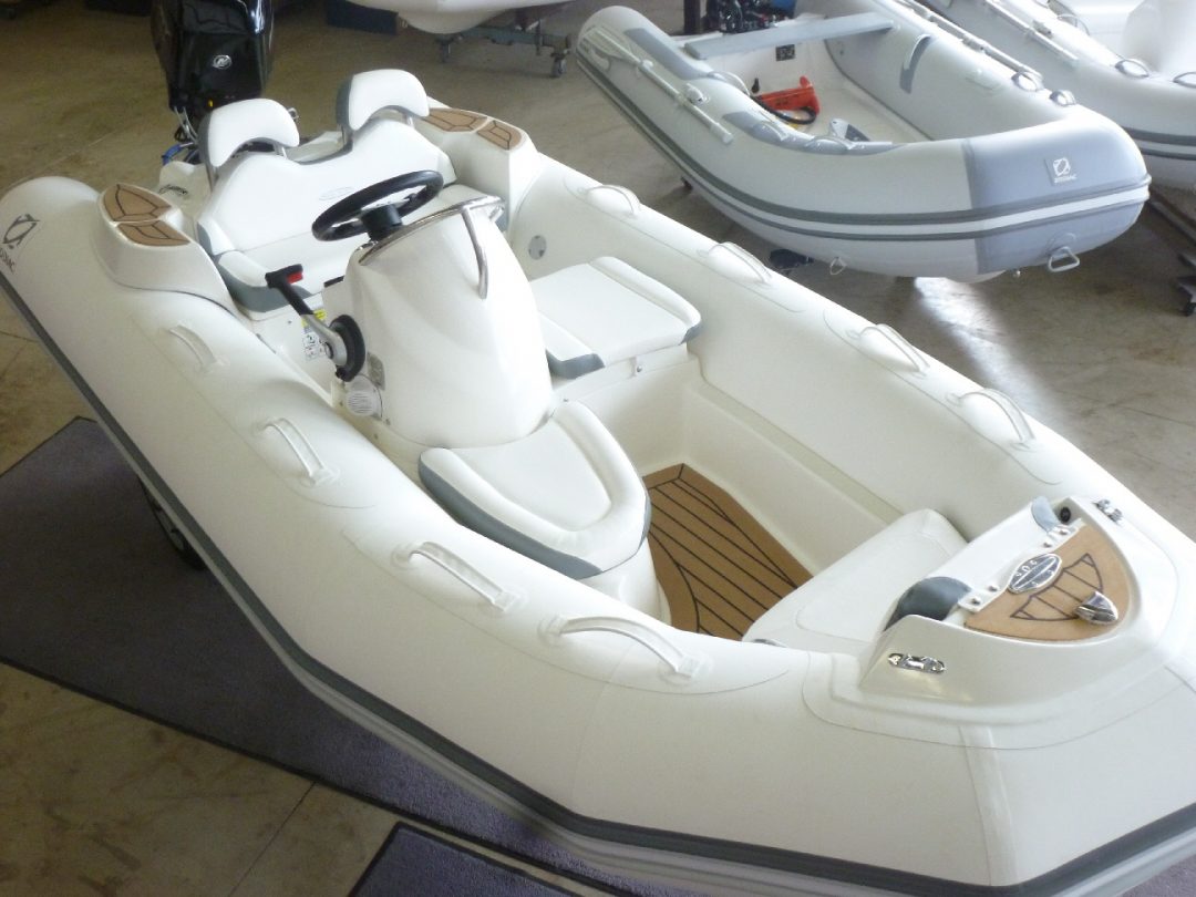 zodiac yachtline 440 price